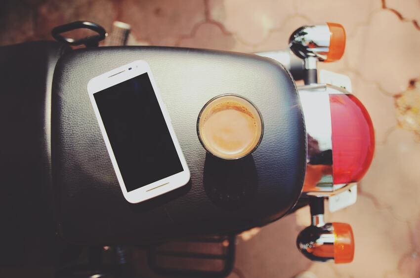 Eine Handyhalterung für dein Motorrad